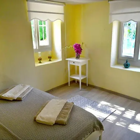 Detached House In Semesterbostad